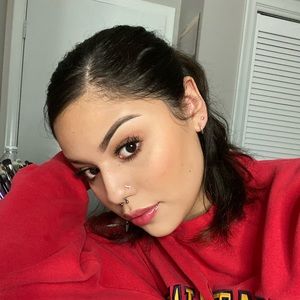 Meet your Posher, Graciela